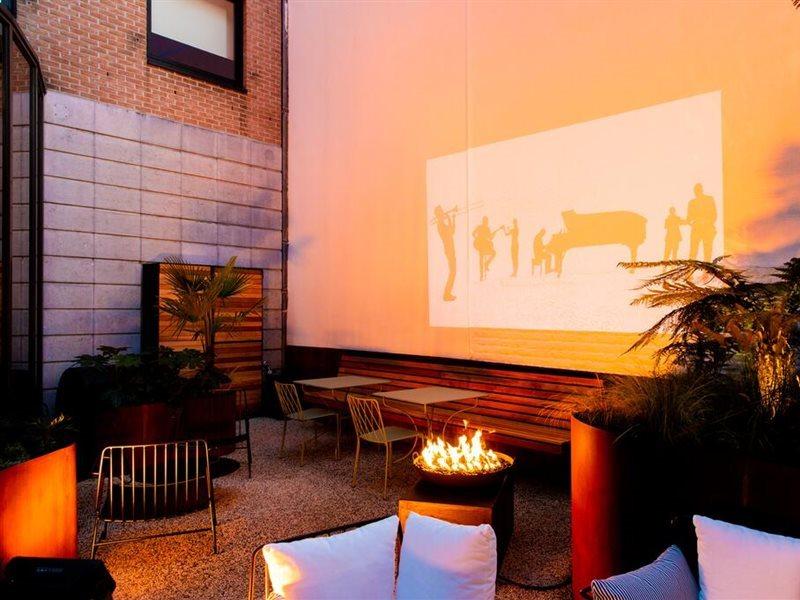 Ibis Brussels Centre Chatelain Иксель Экстерьер фото