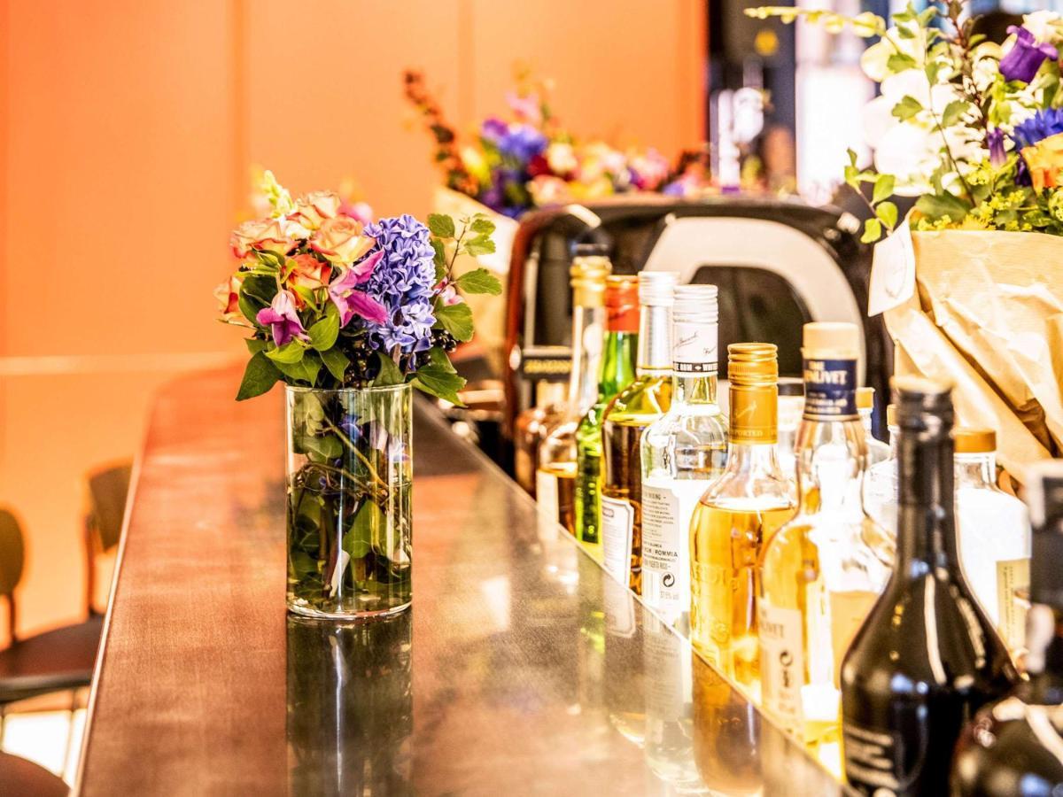 Ibis Brussels Centre Chatelain Иксель Экстерьер фото